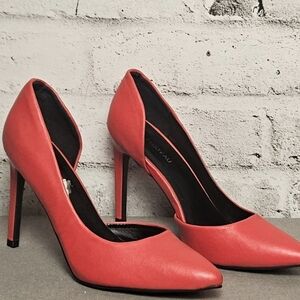 Le Chateau Red Pointed Toe Stiletto Pumps Classic Heels Size 8